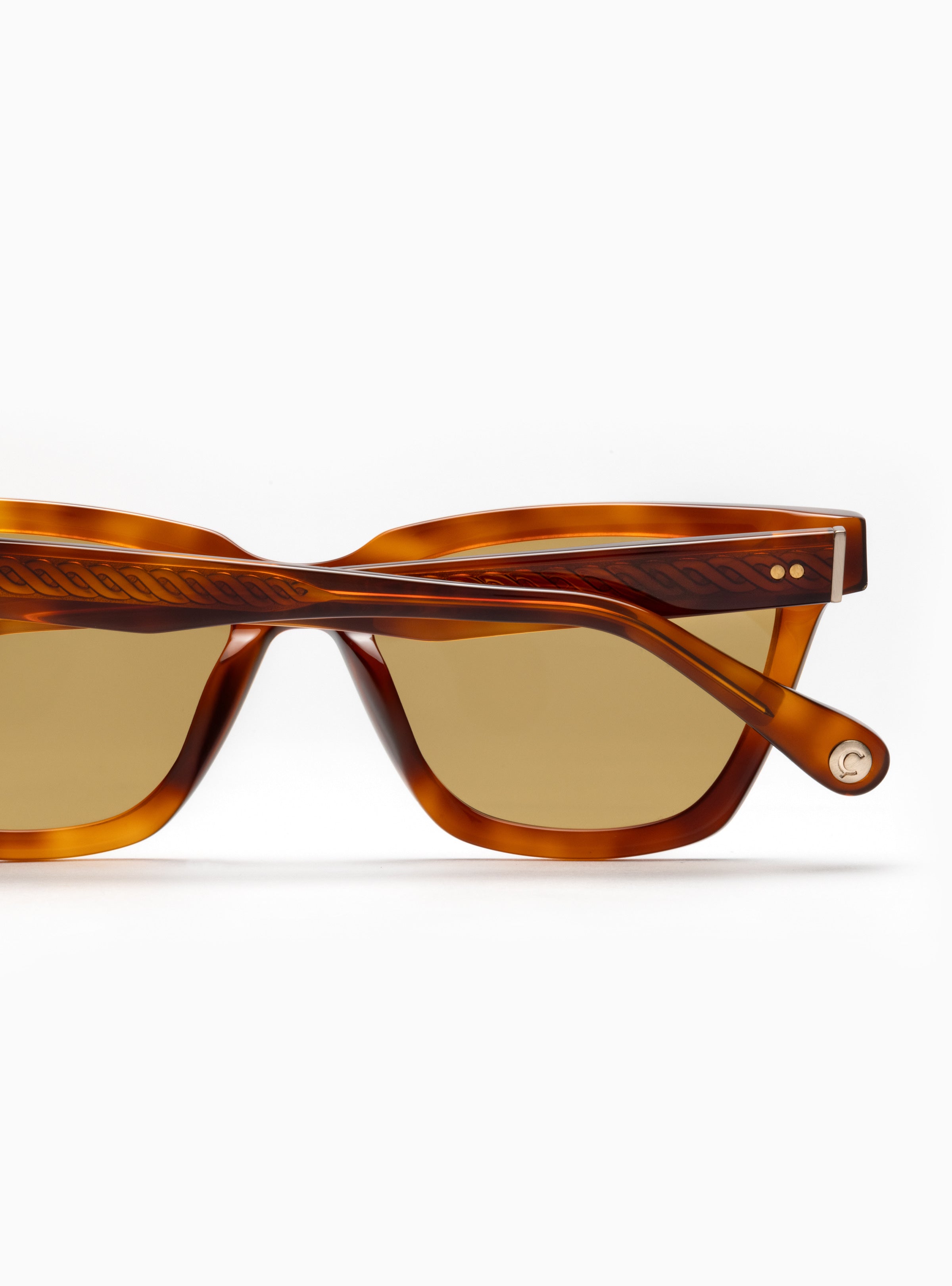 #color_Saint Raphael