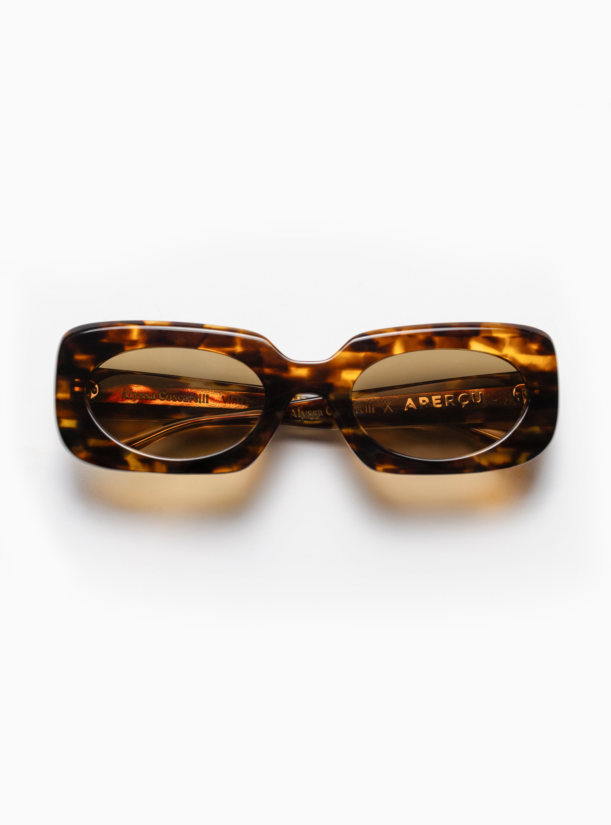 #color_Vintage Tort