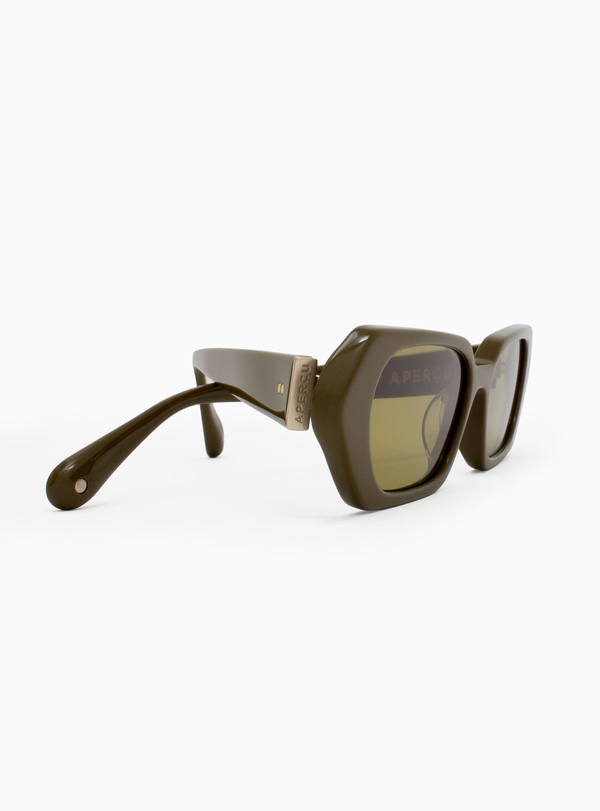 Oumayma Elboumeshouli // Timeless & Personal Sunglasses
